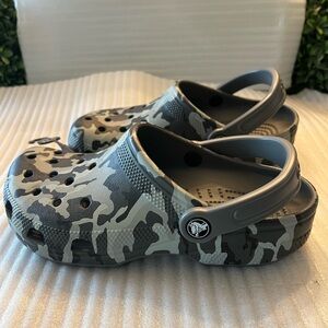 CROCS Camouflage Clogs